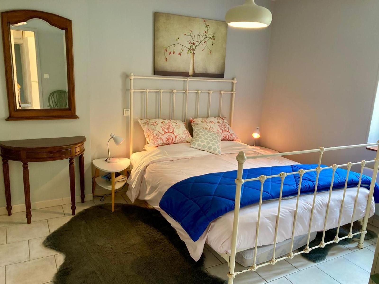 3 Star Surdespine Historic 4 Chateaux Lastours Air Conditioned Екстер'єр фото